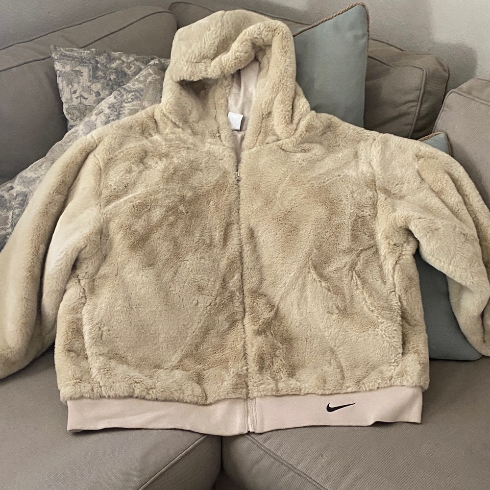 Nike Women's Cream Teddy Jacket